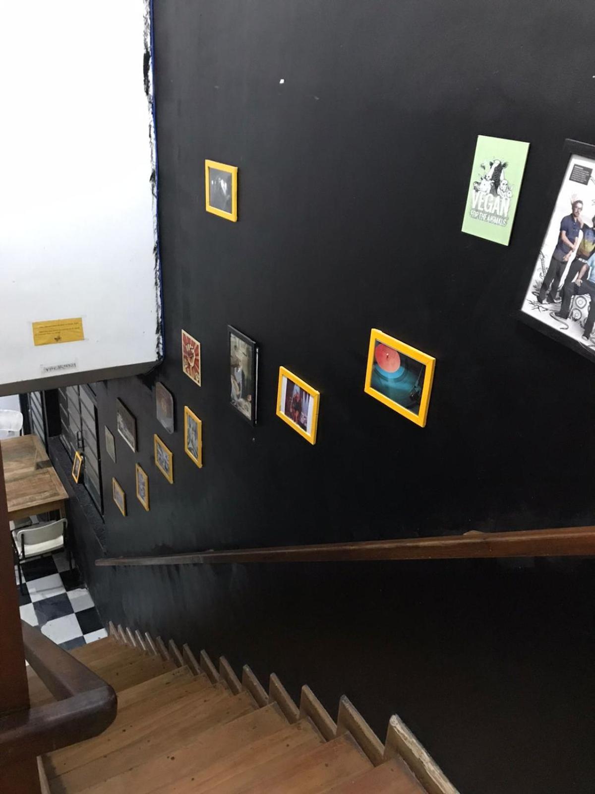Rock! And Hostel เบโลโอรีซอนชี ภายนอก รูปภาพ
