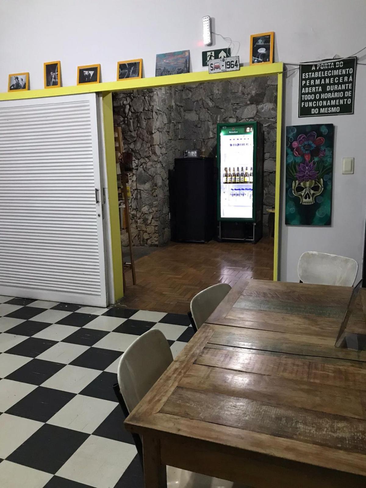 Rock! And Hostel เบโลโอรีซอนชี ภายนอก รูปภาพ