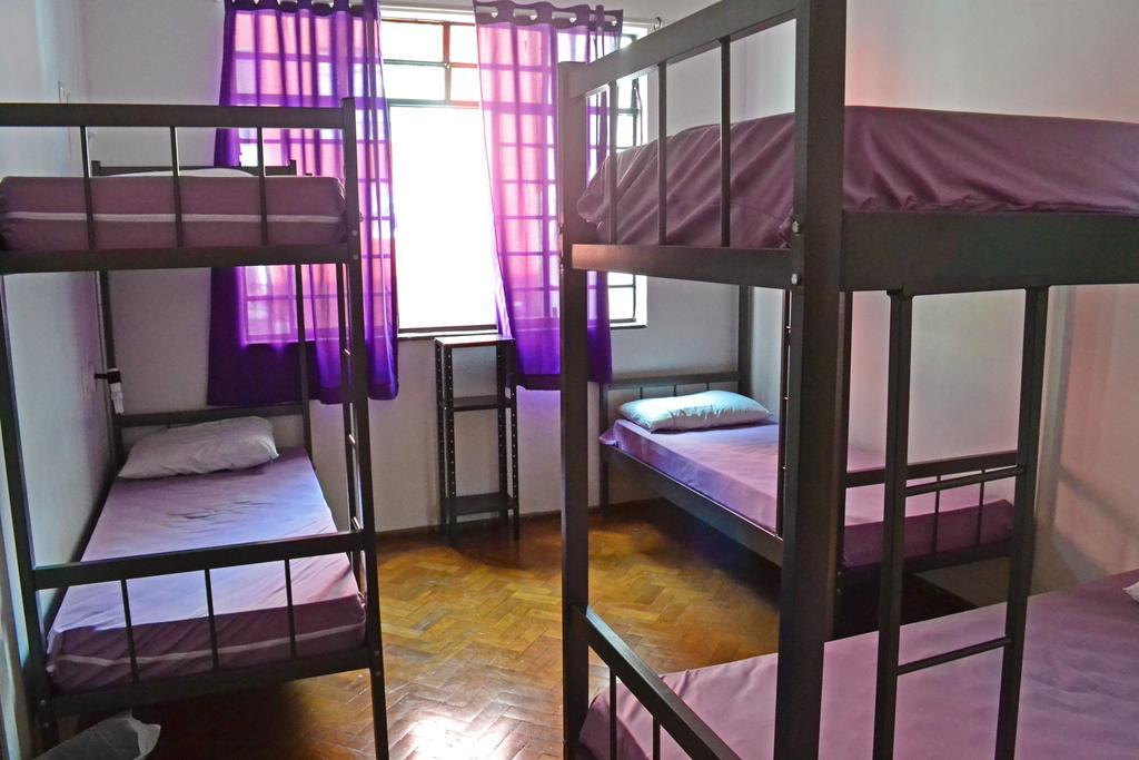 Rock! And Hostel เบโลโอรีซอนชี ภายนอก รูปภาพ