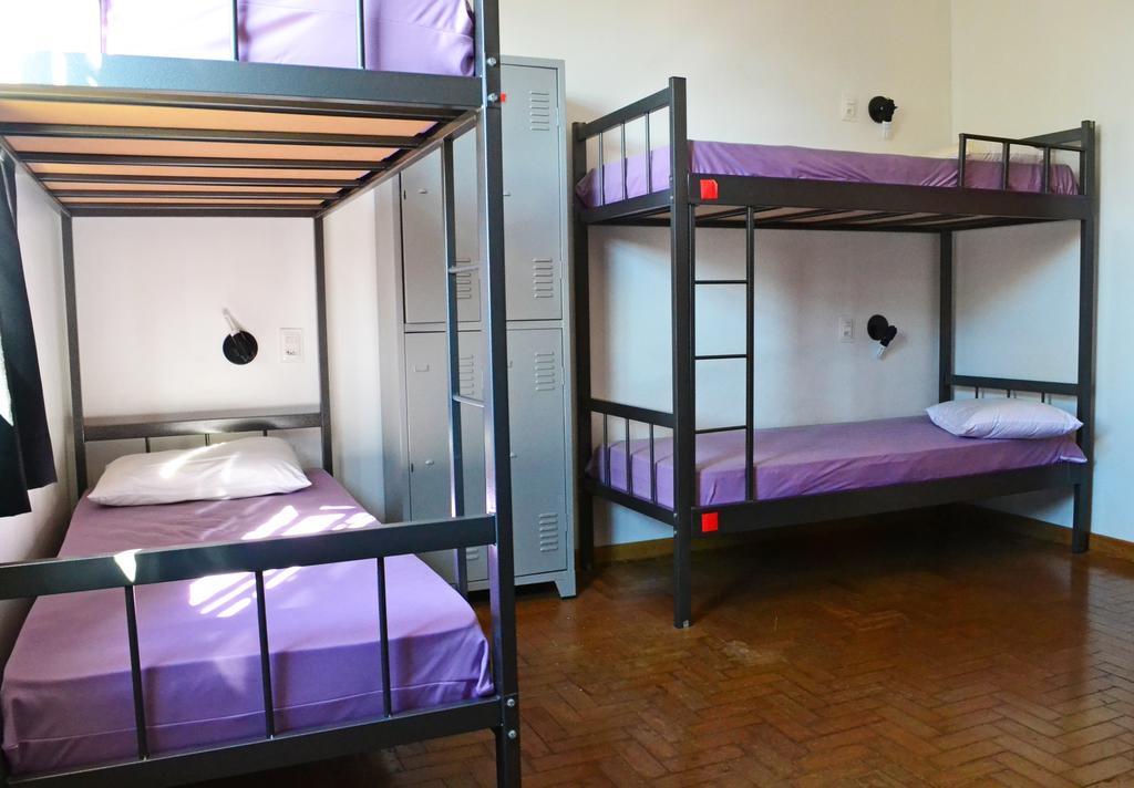 Rock! And Hostel เบโลโอรีซอนชี ภายนอก รูปภาพ